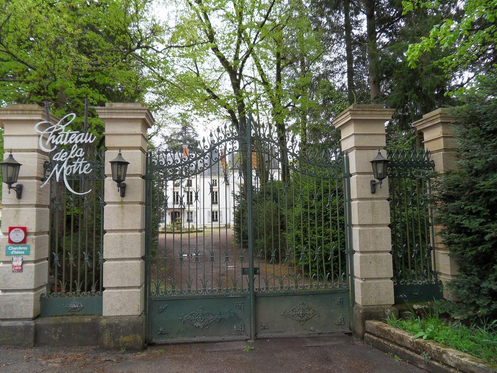 Noailly Chateau De La Motte المظهر الخارجي الصورة