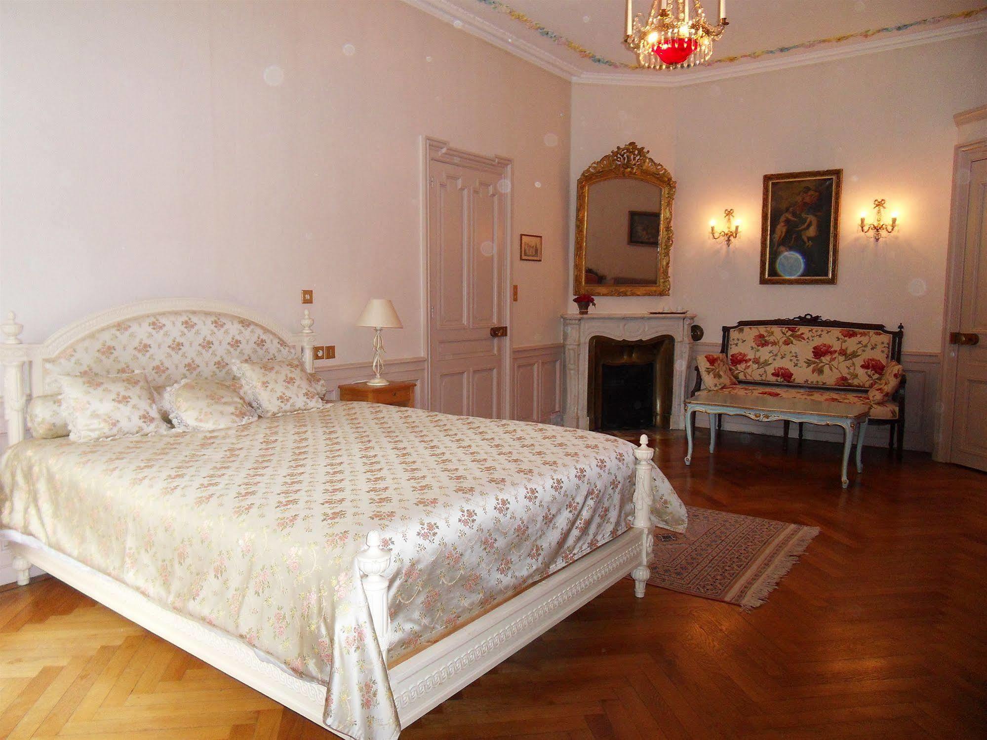 Noailly Chateau De La Motte المظهر الخارجي الصورة