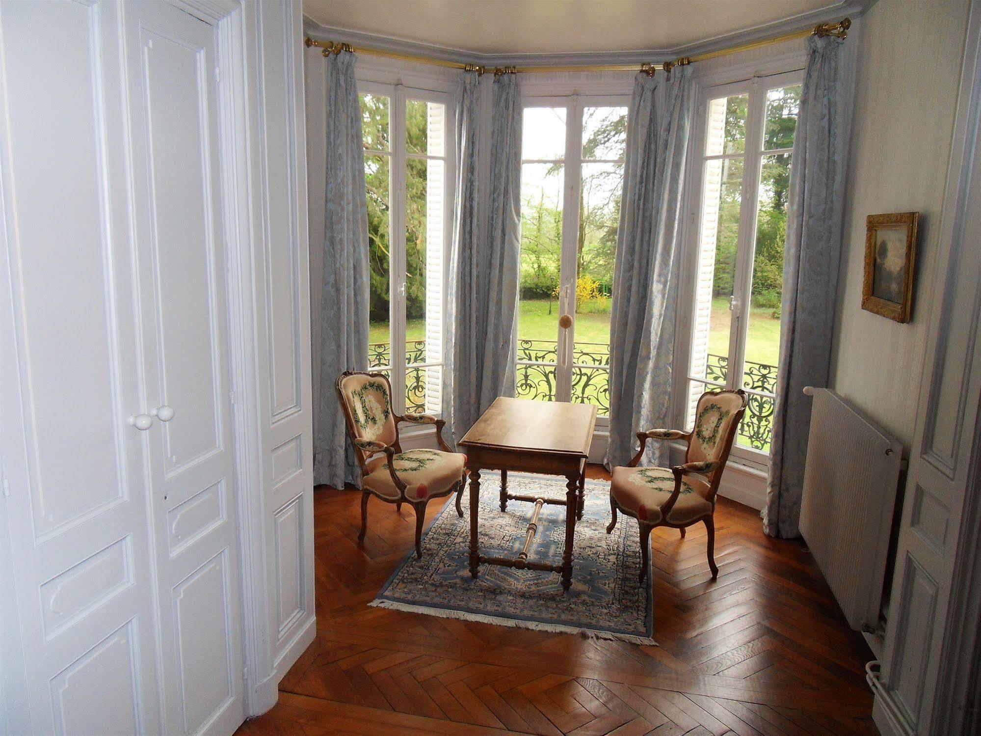 Noailly Chateau De La Motte المظهر الخارجي الصورة